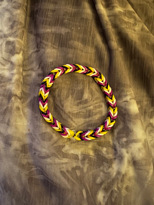 Non-Binary Fishtail Bracelet